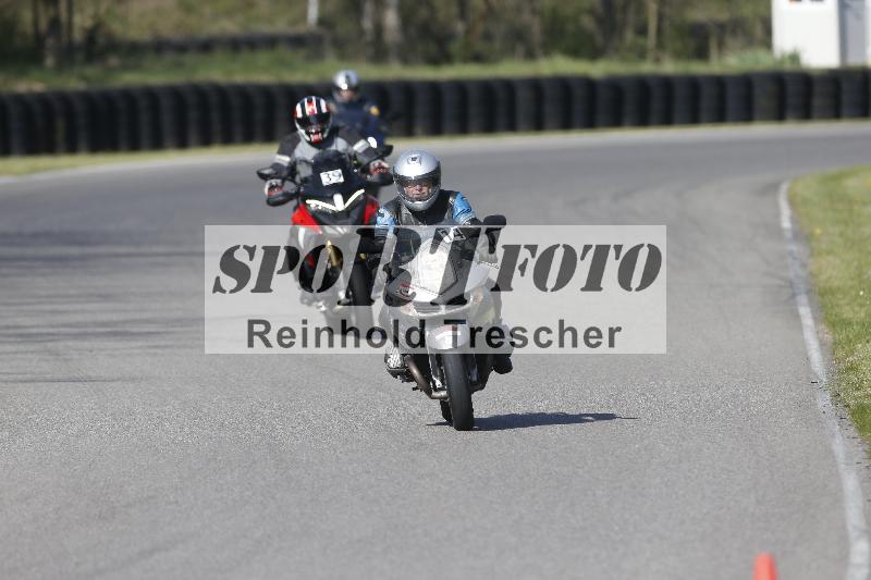 /07 09.04.2026 Cornu Master School ADR/Gruppe blau/14